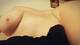 Completamente nuda sul letto